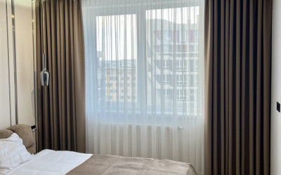 How to combine tulle and curtains: design rules