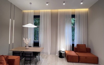 Apartment in Lviv with High Ceilings - Classic Minimalism in a Historic District