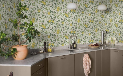 Wallpaper in the interior of the kitchen
