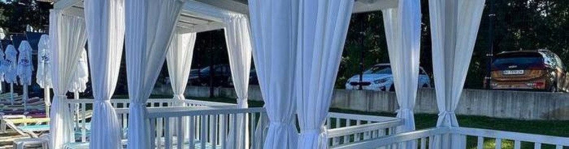 Curtains for gazebos and terraces