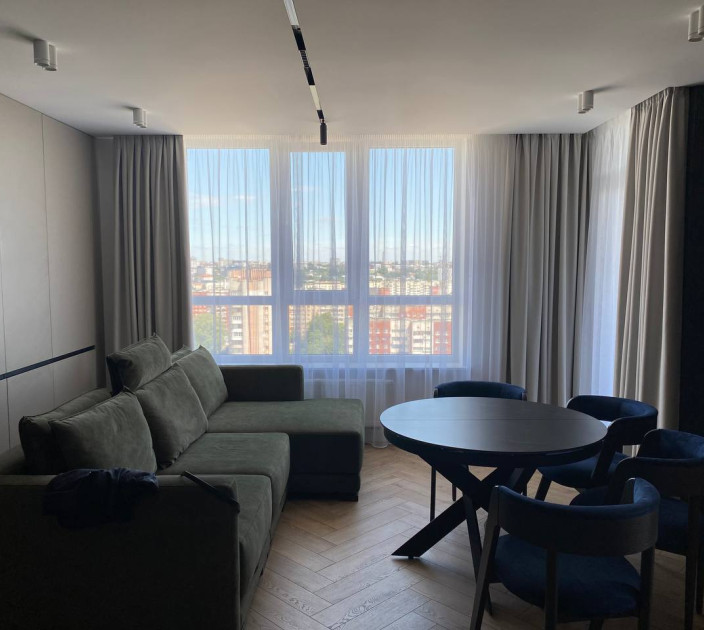 Curtains for the living room are straight 20202183