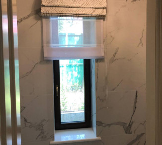 Roman curtains in the bath made of tulle 20203102