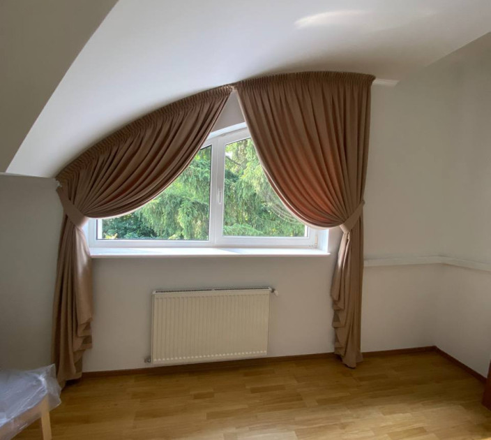 Arch curtains 20202200