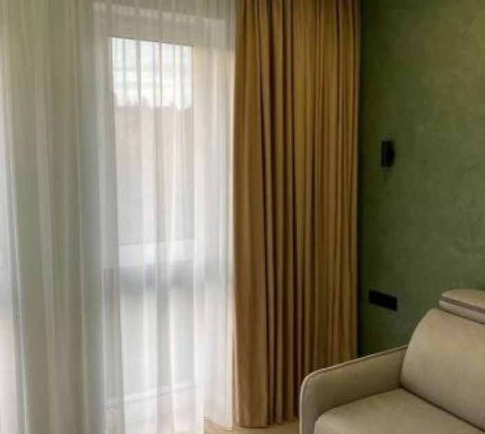 Straight curtains for an apartment 20202217