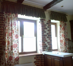 Curtains with flowers for the kitchen 20203079