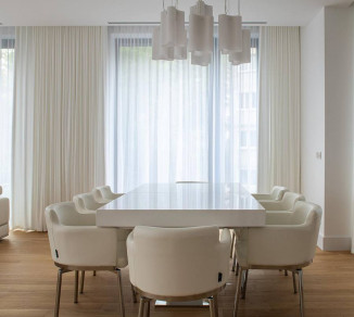 White straight curtains 20202173