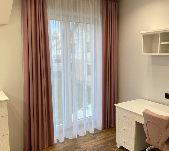 Curtains in the nursery on the ceiling cornice 20202300