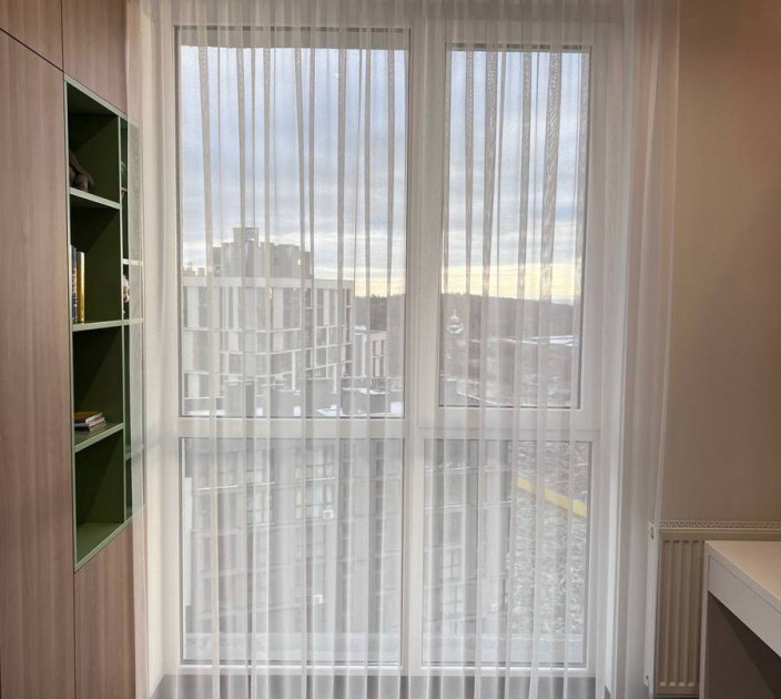 Tulle net for a panoramic window 20202334