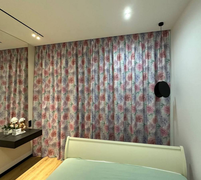 Provence curtains in the bedroom 20202157