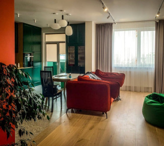 Direct curtains in the studio apartment 20202187