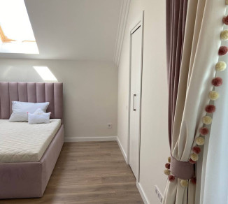 Curtains for the bedroom with a catch 20202178