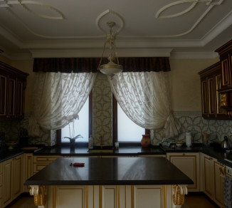 Short tulle for the kitchen 20203081