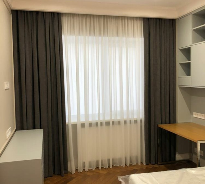 Curtains for the bedroom are straight 20202186