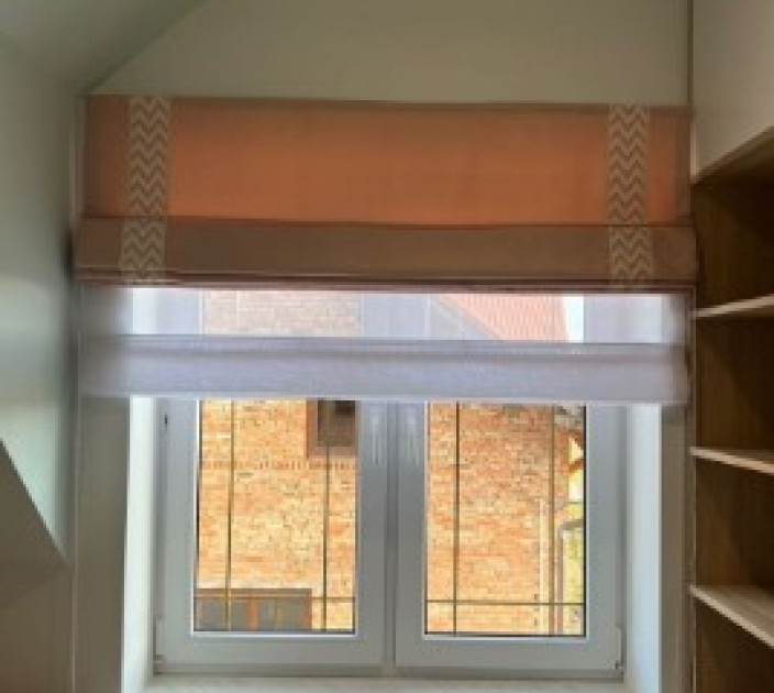 Double Roman blind with edging 20220015