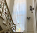 Tulle on the staircase 20203138