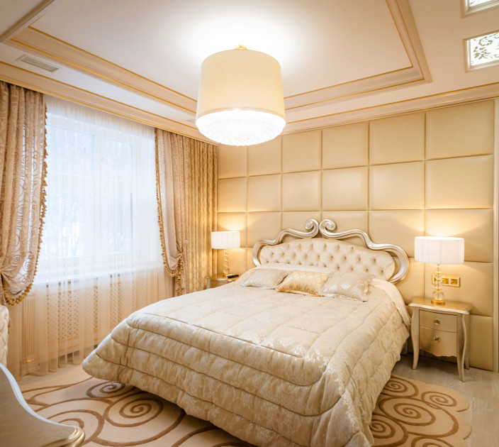 Curtains for the bedroom 20203074
