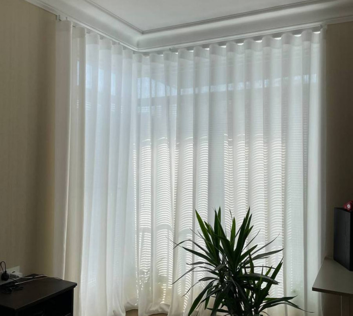 Tulle for a bay window 20202266