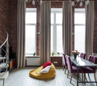 Loft curtains are straight 20202056