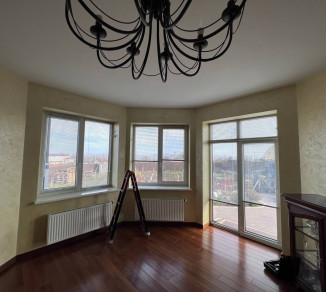 Wooden blinds for a bay window 20202133
