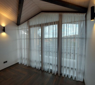 Tulle for the mansard panoramic window 20202335