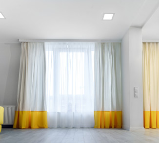 Curtains and tulle in the living room 20202108