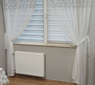 Day-night blinds and tulle with a pattern 20202196