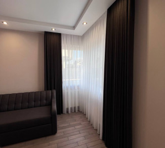 Straight curtains with a perfect fold 20202223