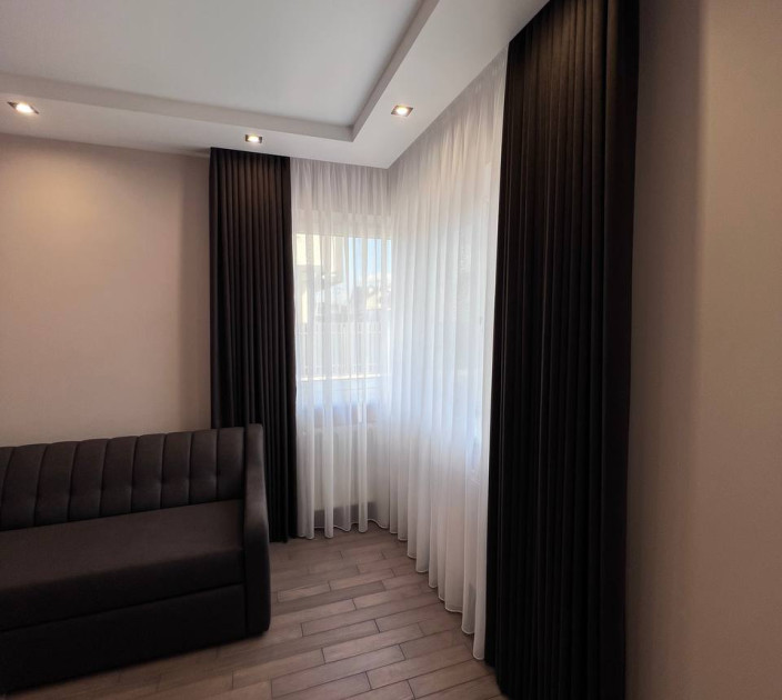 Straight curtains with a perfect fold 20202223