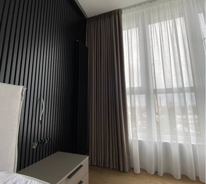 Direct curtains on the lining 20202323