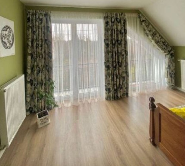 Curtains with a pattern on a slanted window 20202281