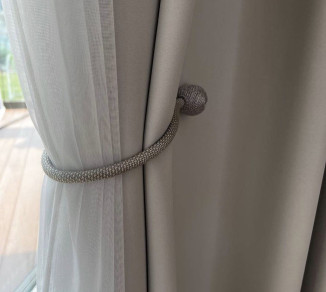 Curtain for a townhouse on the pick-up 20202186