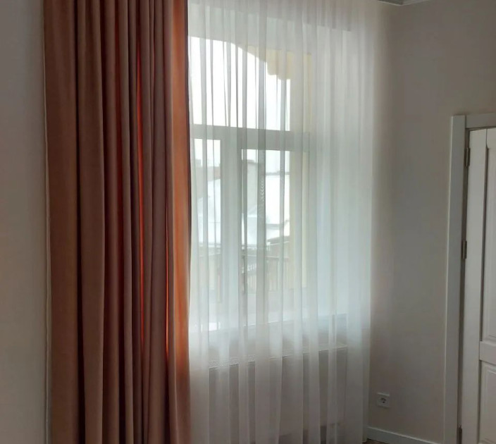 Curtains for a girl's room 20202158