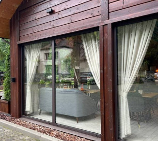 Curtains for a restaurant on the terrace 20201012